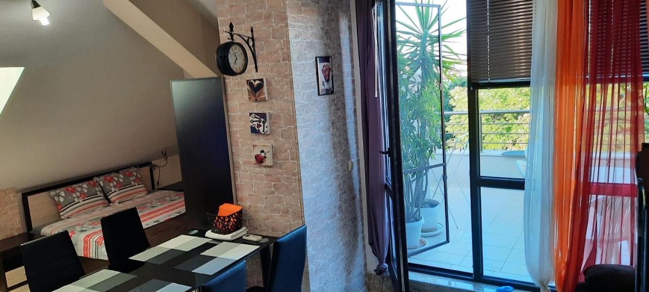 Студио Изгрев Burgas Exterior photo